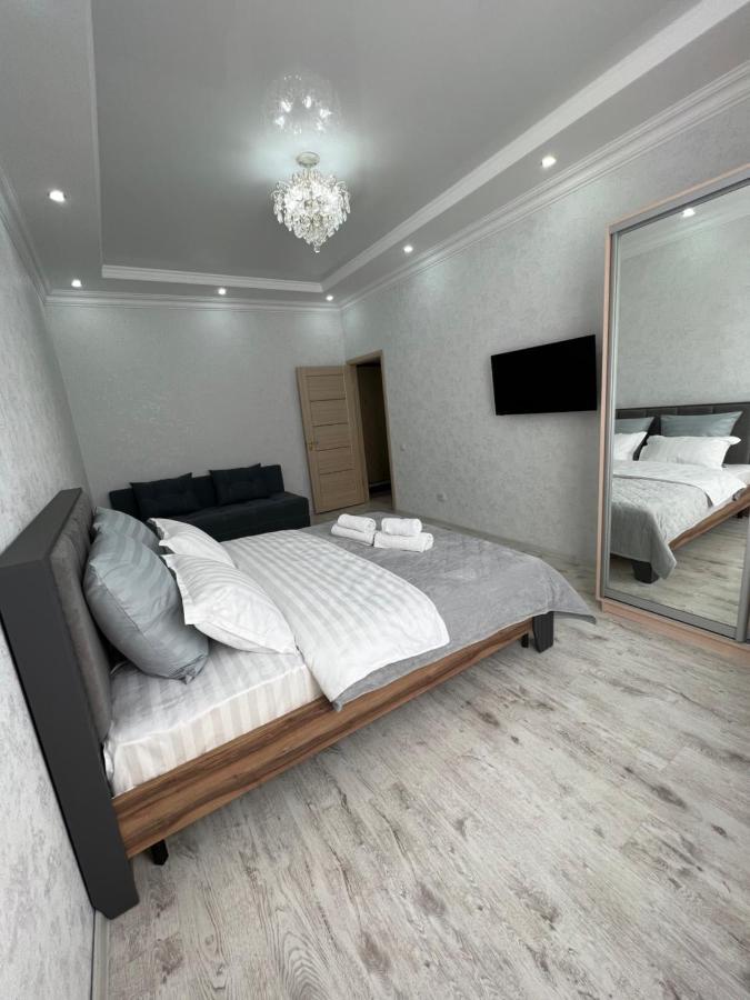 Ferienwohnung Уютная Квартира На Expo-Smart Замок Astana Exterior foto
